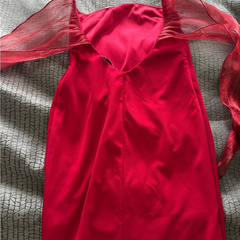 Lucy in the Sky. Back Bow Strapless Dress in Red. Size S. Good condition - Picture 7 of 15